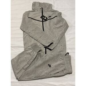 Nike Sweatsuit Short-Set Unisex-Medium-Gray